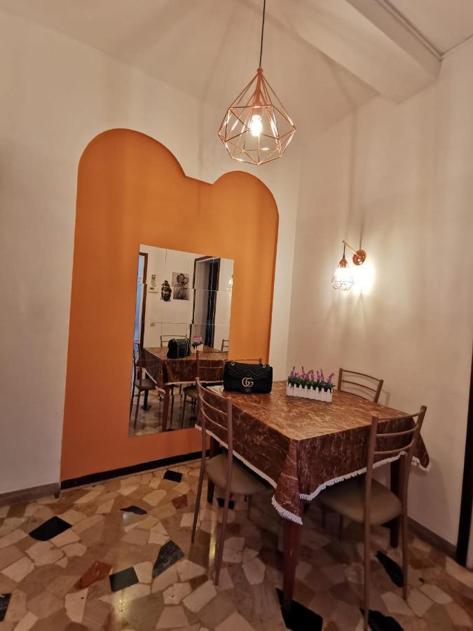 La Casa Di Jennifer Lejlighed Parma Eksteriør billede